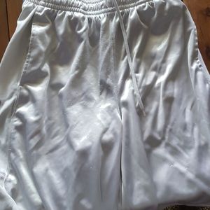 Basketball shorts
